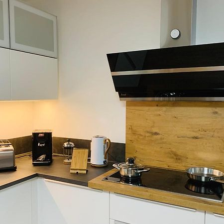 Firmen & Ferienwohnung Brecht 1 Waibstadt Bagian luar foto