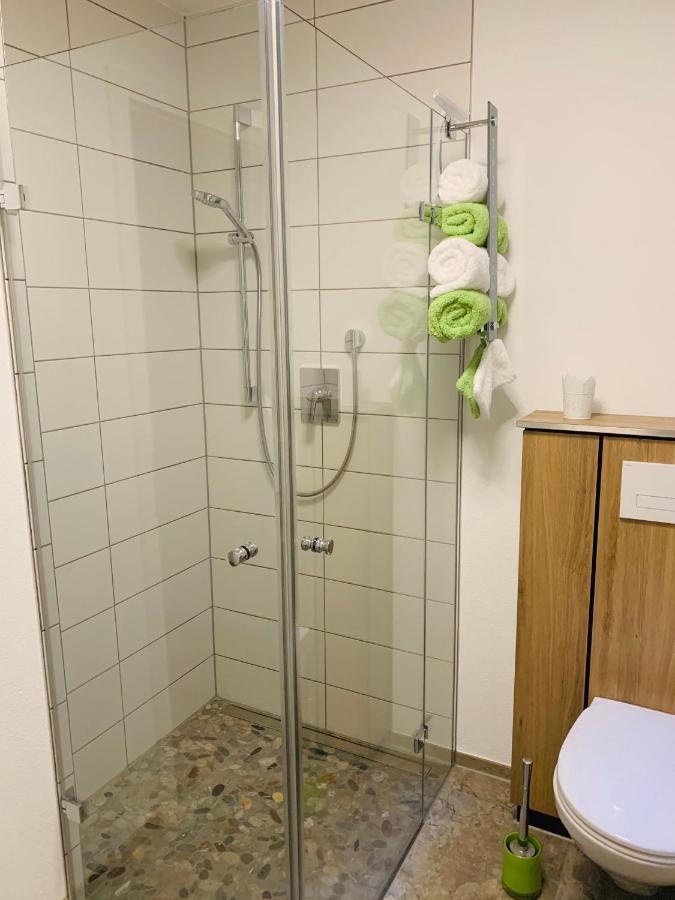 Firmen & Ferienwohnung Brecht 1 Waibstadt Bagian luar foto