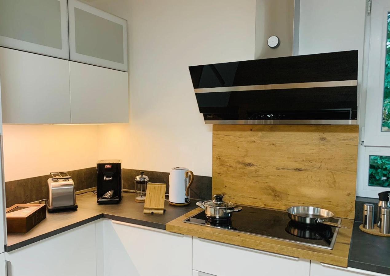 Firmen & Ferienwohnung Brecht 1 Waibstadt Bagian luar foto