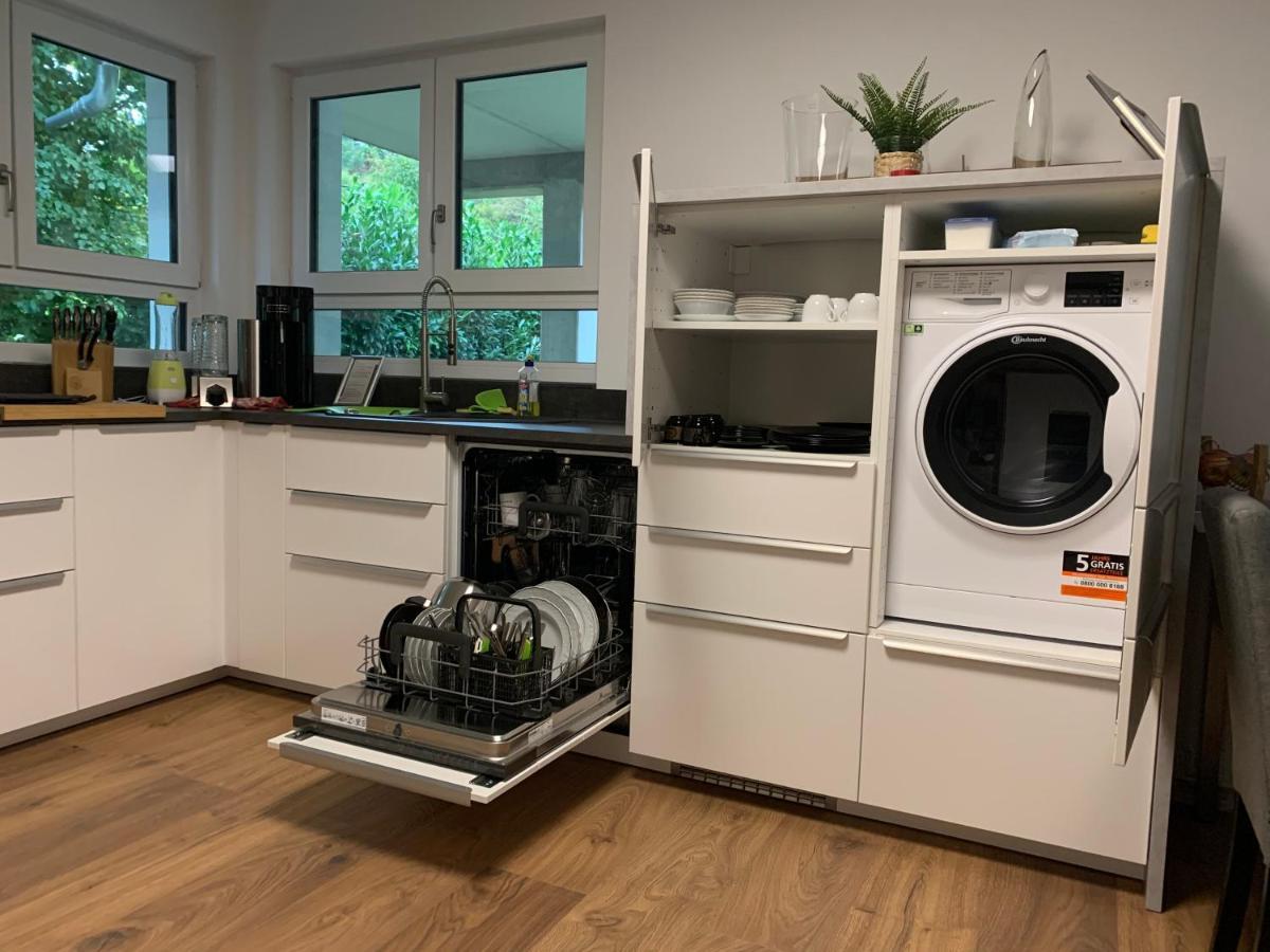 Firmen & Ferienwohnung Brecht 1 Waibstadt Bagian luar foto